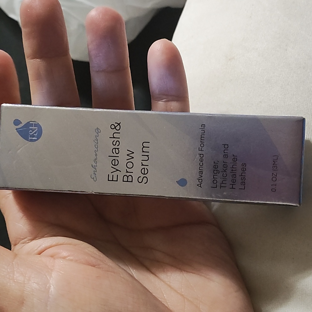 Eyelash and brow serum
